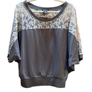 Wet Seal Top Butterflies Lace & Butterfly Sleeves Size Large